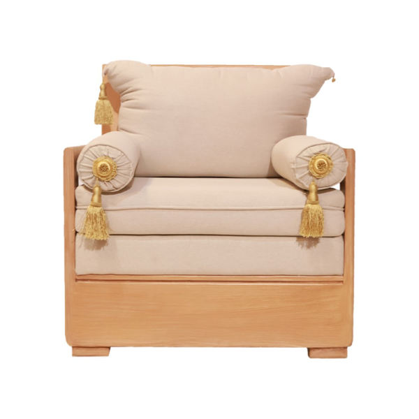 Oakwood – beige fabric armchair