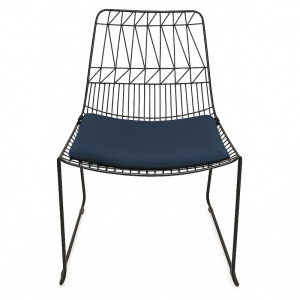 Wire chair in black color