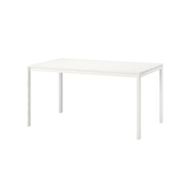 White 2 table <br>75cm x 75 cm x 75 cm